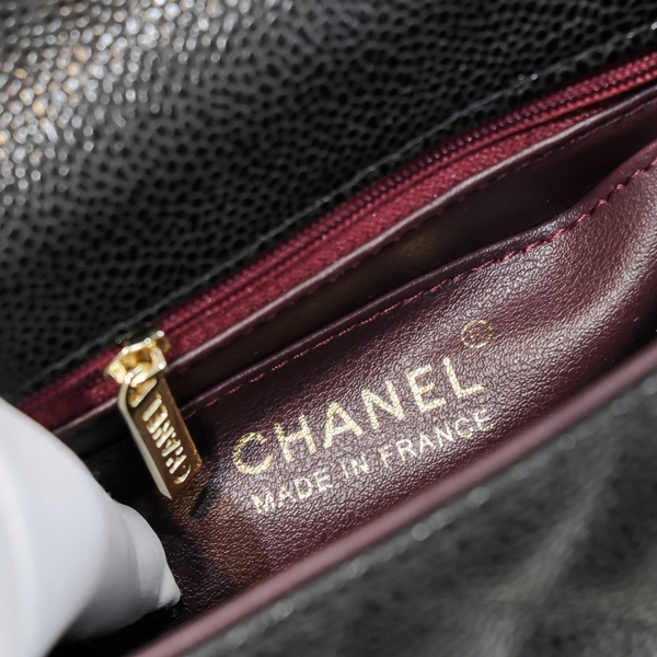 シャネルバッグ全体デザイン